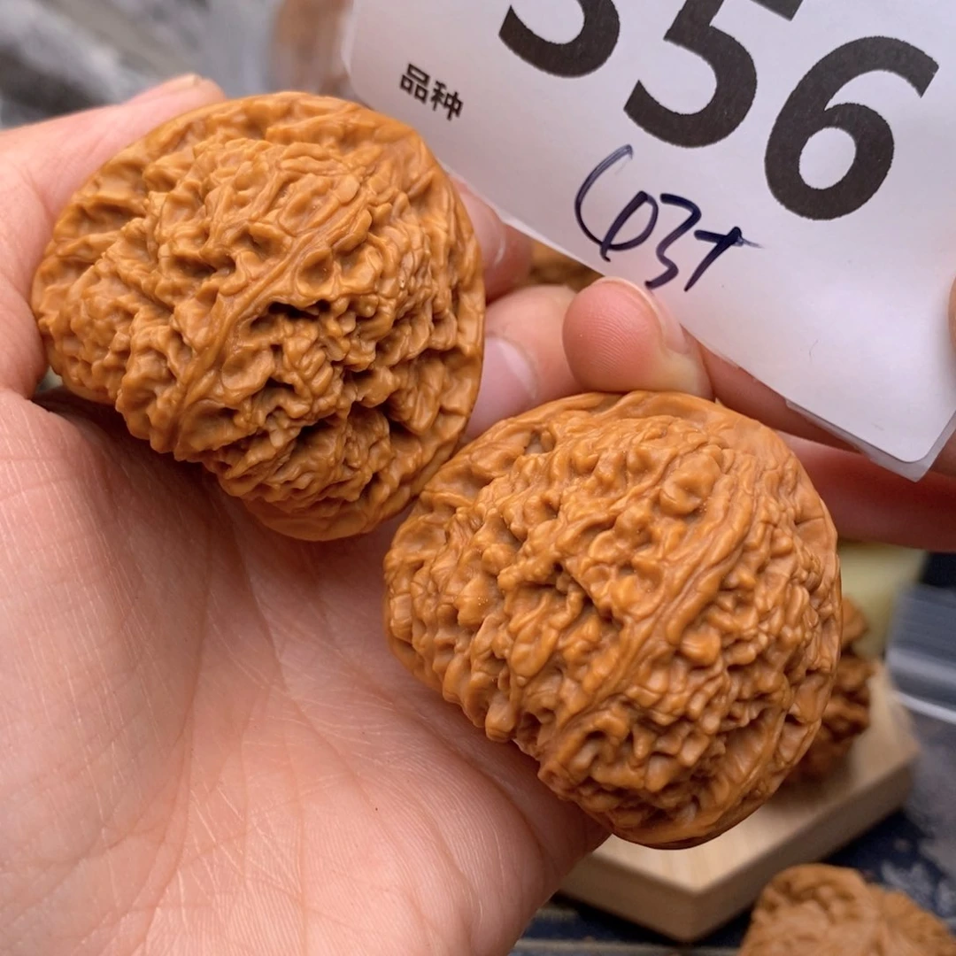 文玩核桃把件356号43加南疆