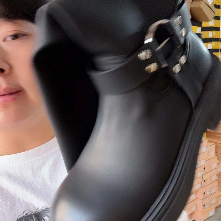 陈***晨1325-101黑3999999999