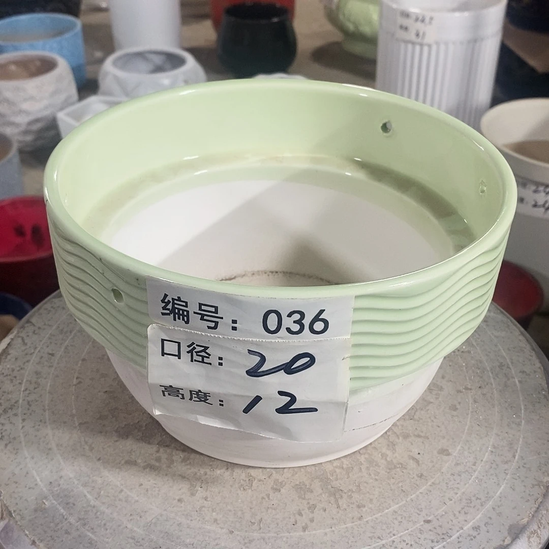 【闪购商品】陶瓷微瑕花盆-036-1个绿