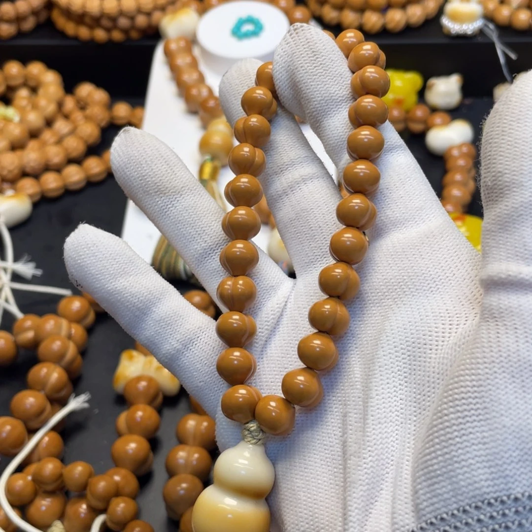 蒸****猴头核桃吊坠全品屁桃