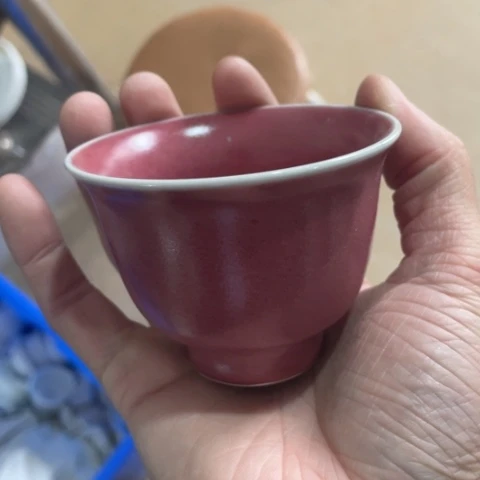 景德镇陶瓷手工胎豇豆红主人杯