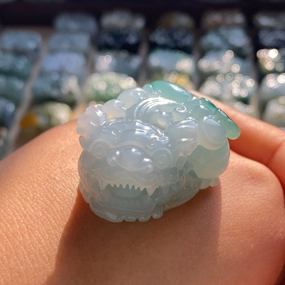 翡翠未镶嵌颈饰天然翡翠貔貅吊坠