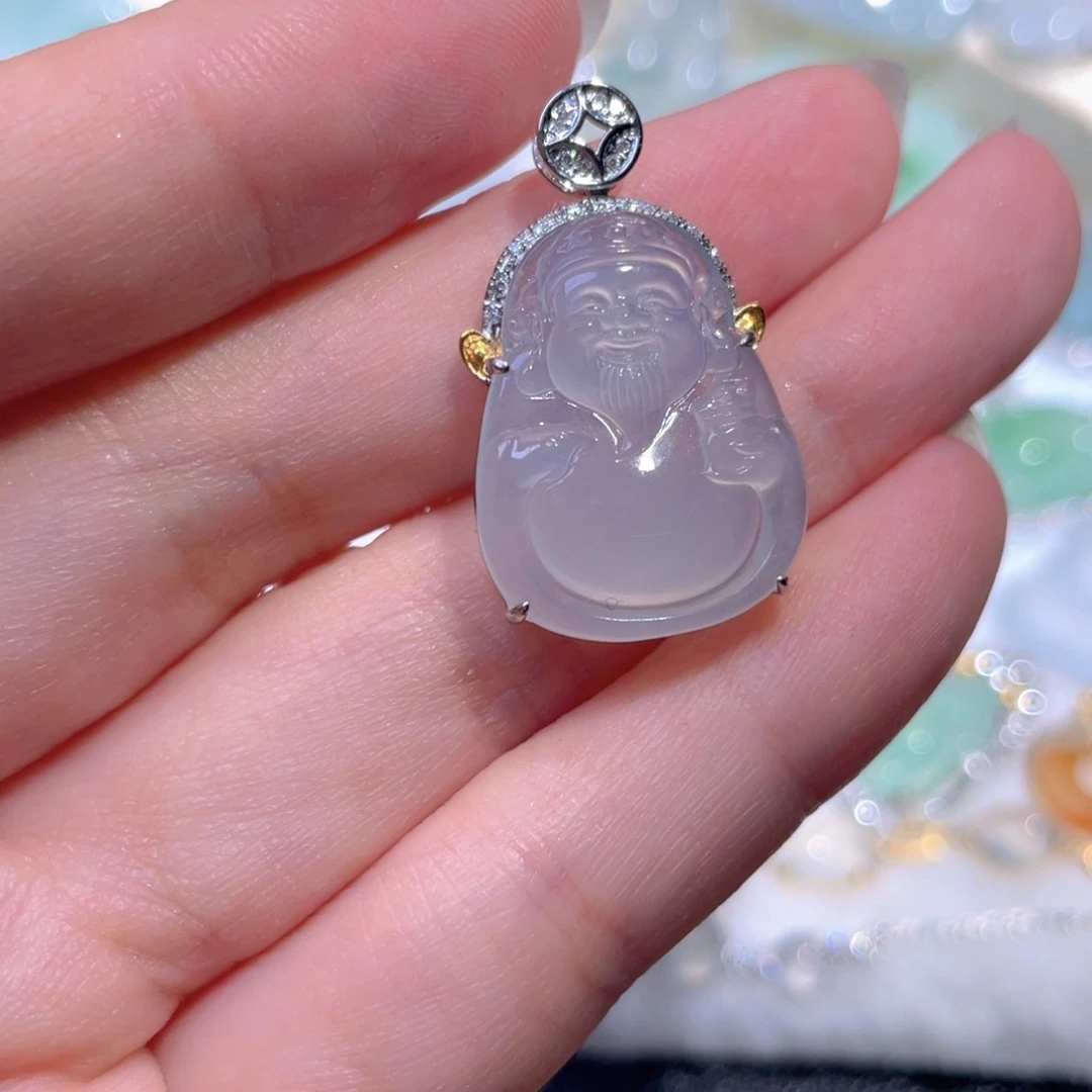 翡翠18K金镶嵌颈饰翡翠