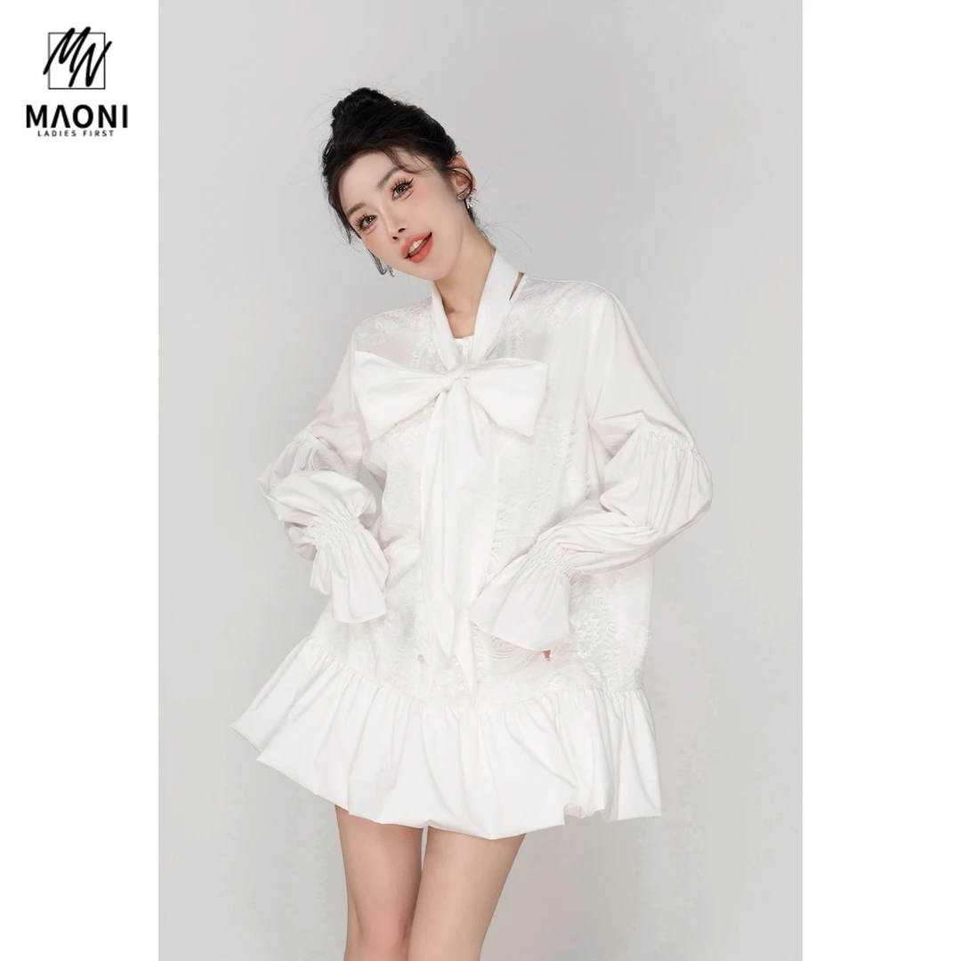 毛妮Peshe【蕾丝拼接连衣裙】荷叶边甜美桔梗袖配飘带2025春季L1223