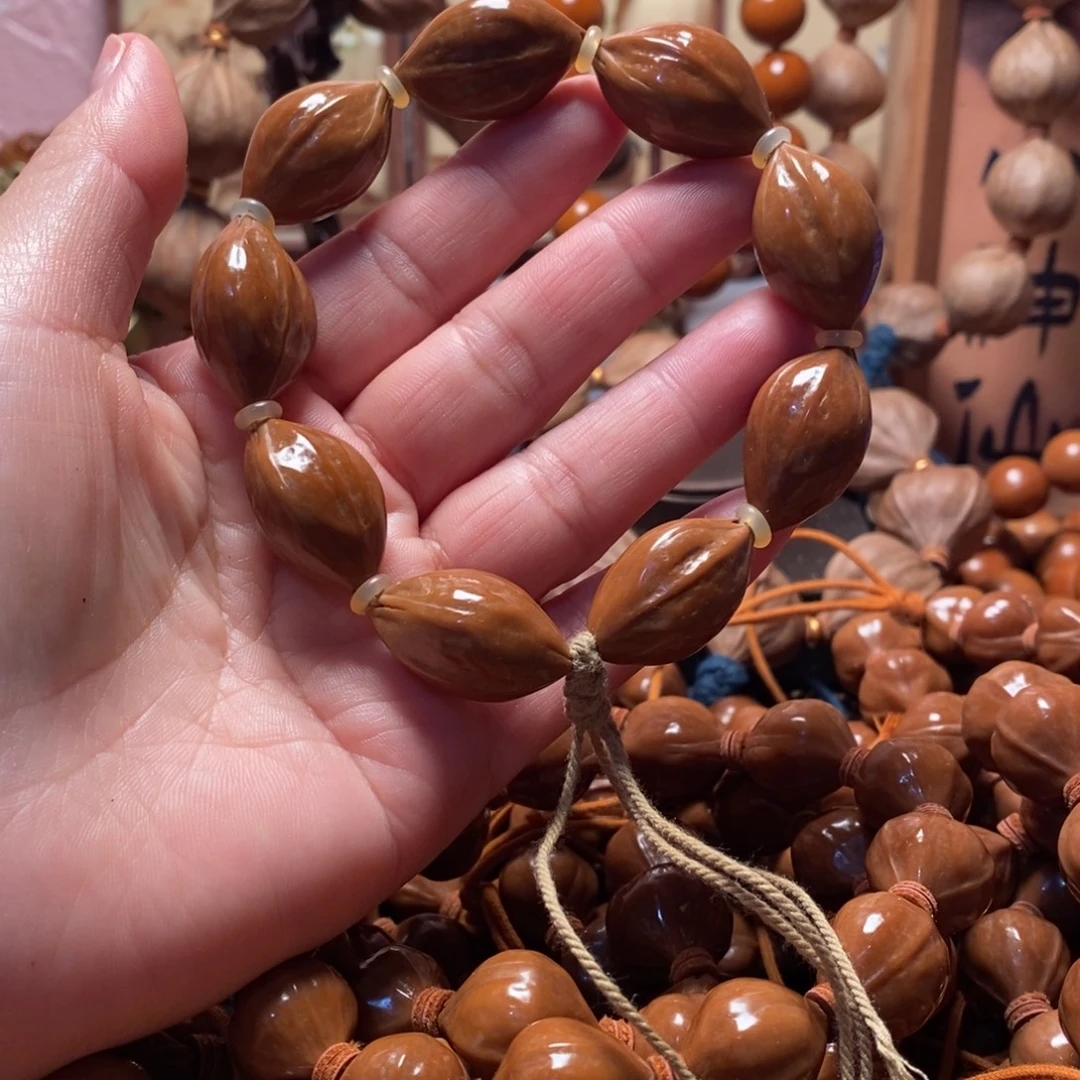 橄榄核手串/手链三面佛