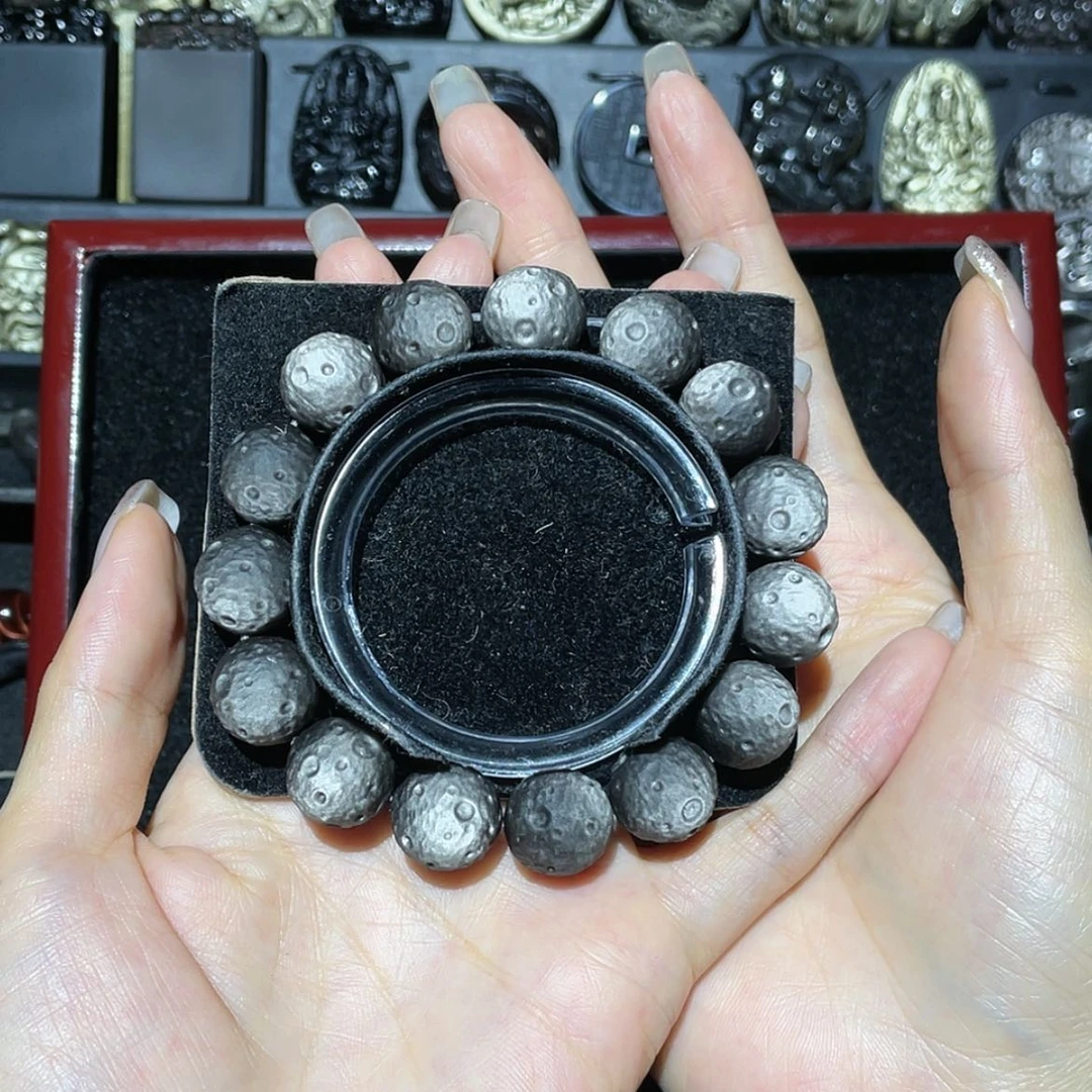 【闪购商品】未镶嵌黑曜岩手链小*