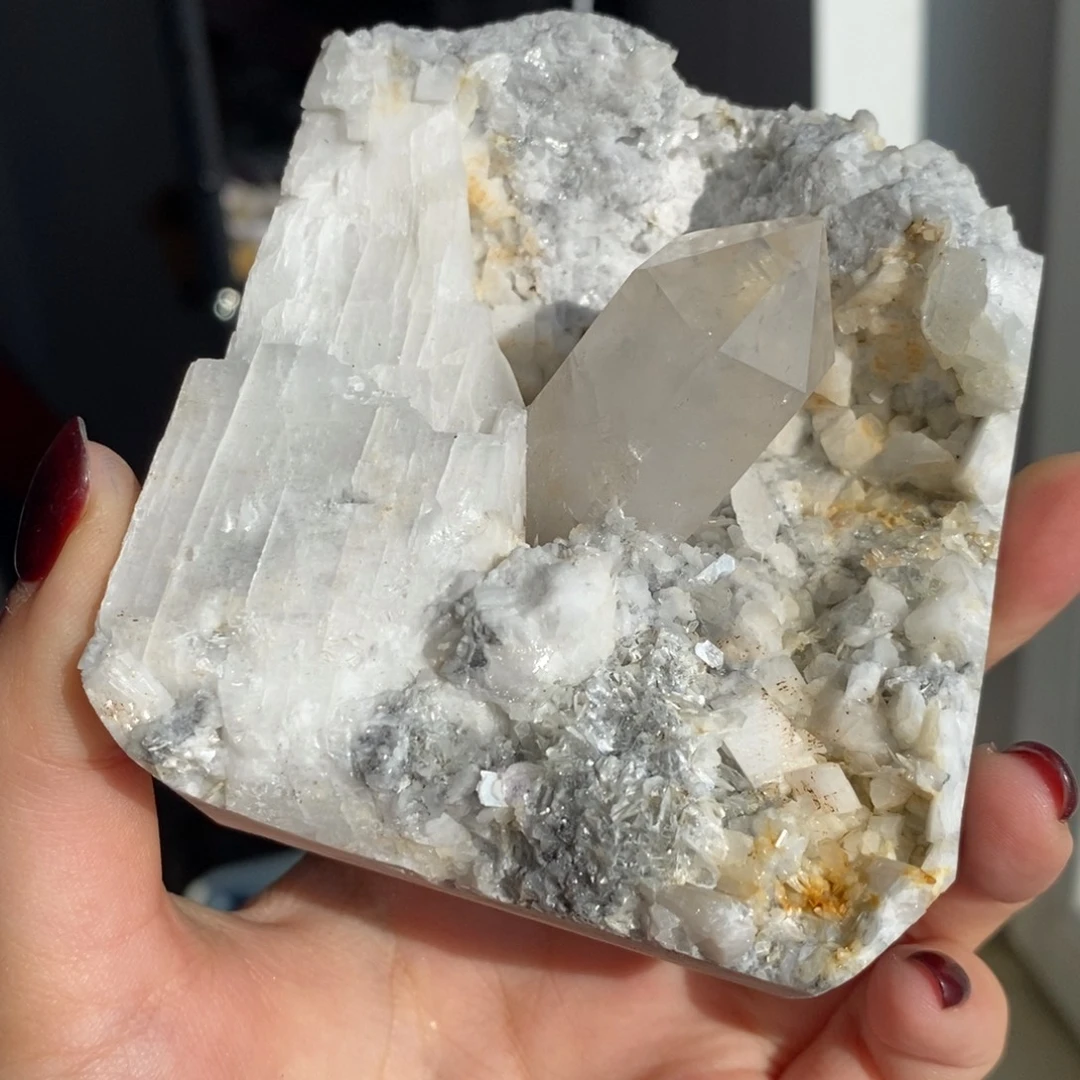 石材四川雪宝顶水窝窝好看