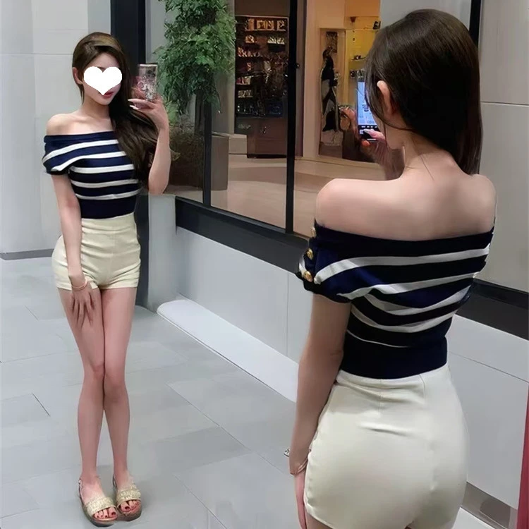 独特好看别致上衣女夏御姐一字肩条纹针织衫时尚百搭露肩短款
