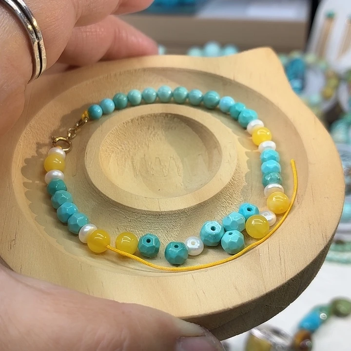 绿松石未镶嵌吊坠(不含链)?