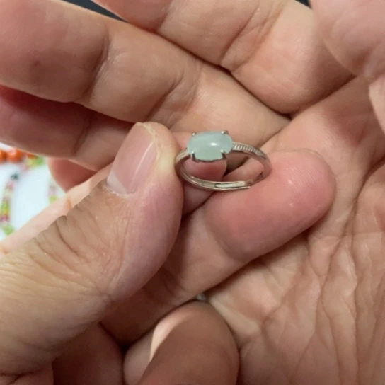 翡翠银S925镶嵌戒指好看