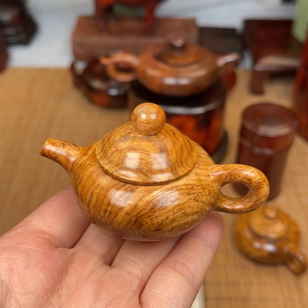 花梨木类手把件把把壶,越南黄花梨