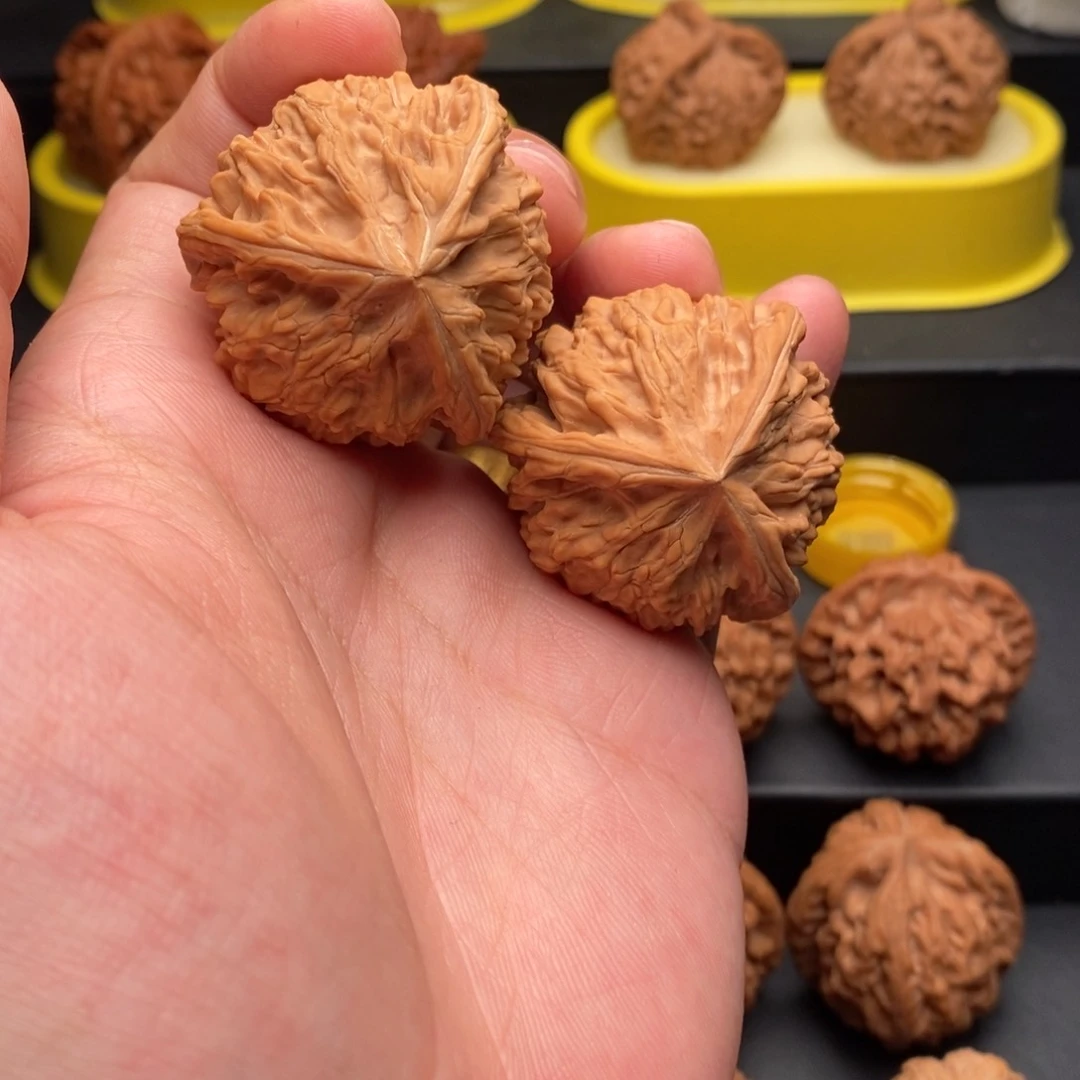 吊坠文玩核桃40御龙正奔