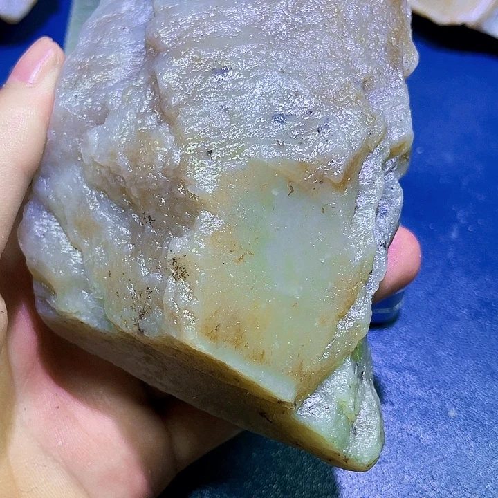 未镶嵌和田玉（糖玉）珠宝半成品