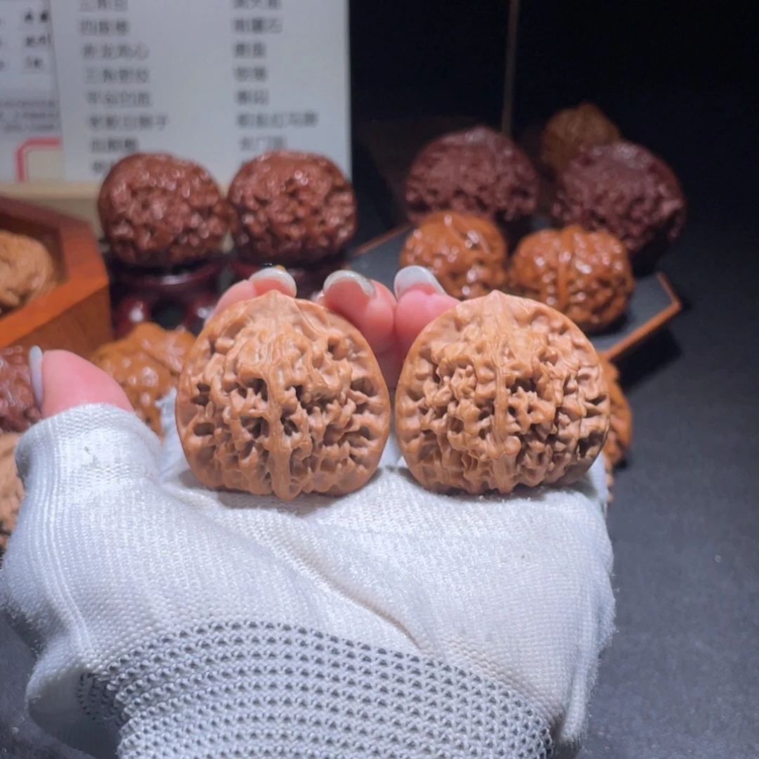 吊坠文玩核桃37.35秦闷3793