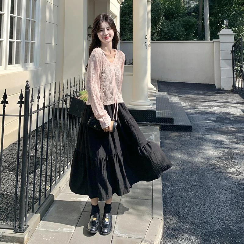 温柔风韩系黑色吊带裙套装裙女夏季新款超好看针织罩衫两件套长裙