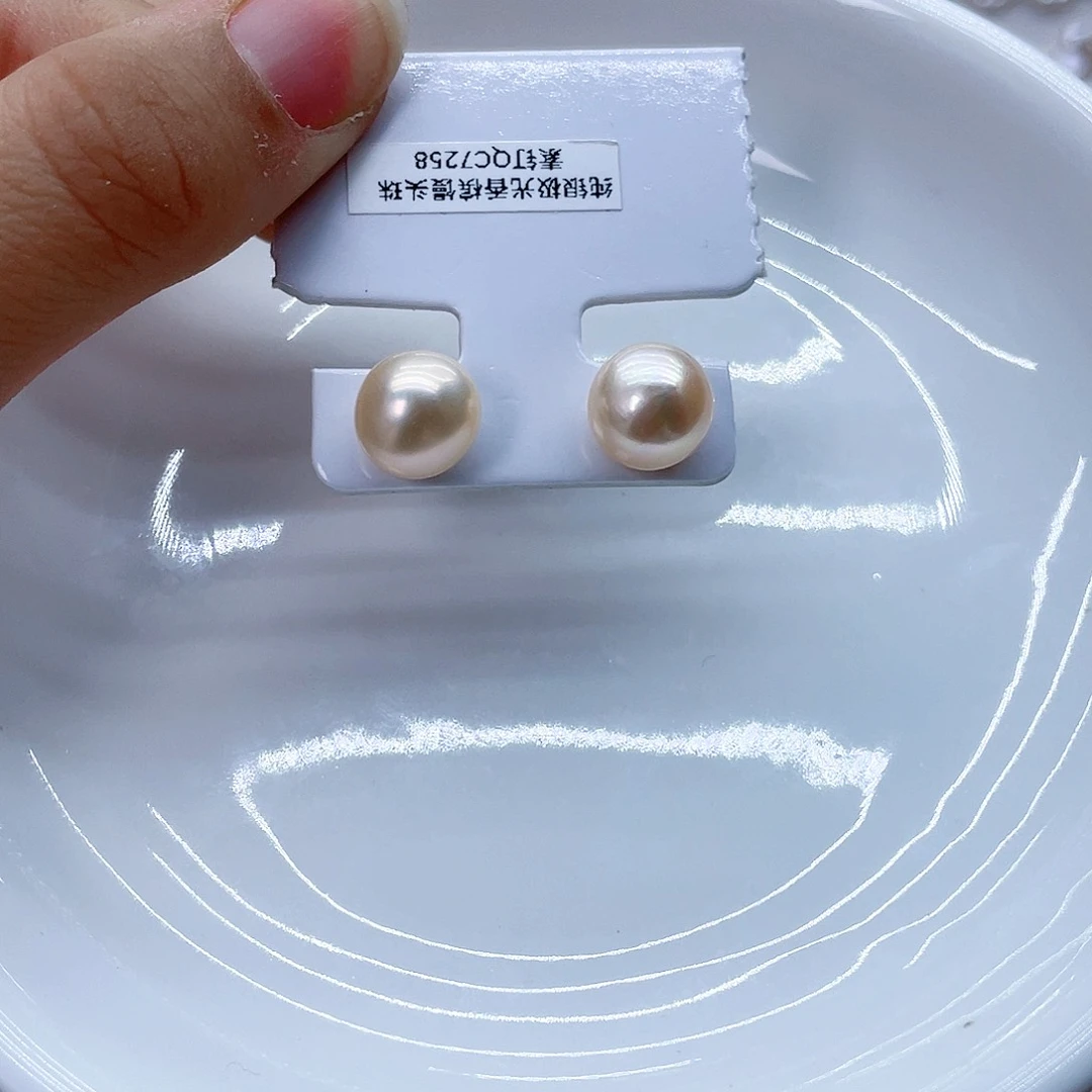 银S925镶嵌耳饰淡水珍珠