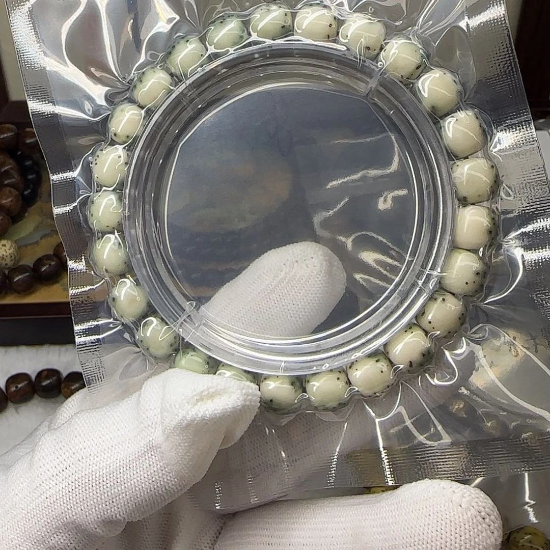 星月菩提手串卡9绿包白河豚头货