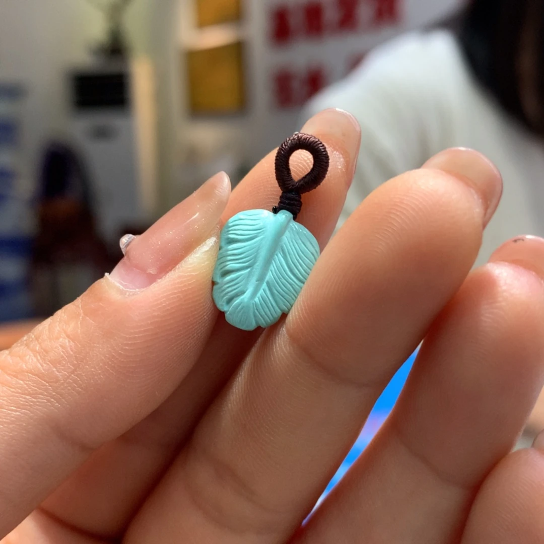 绿松石配饰未镶嵌