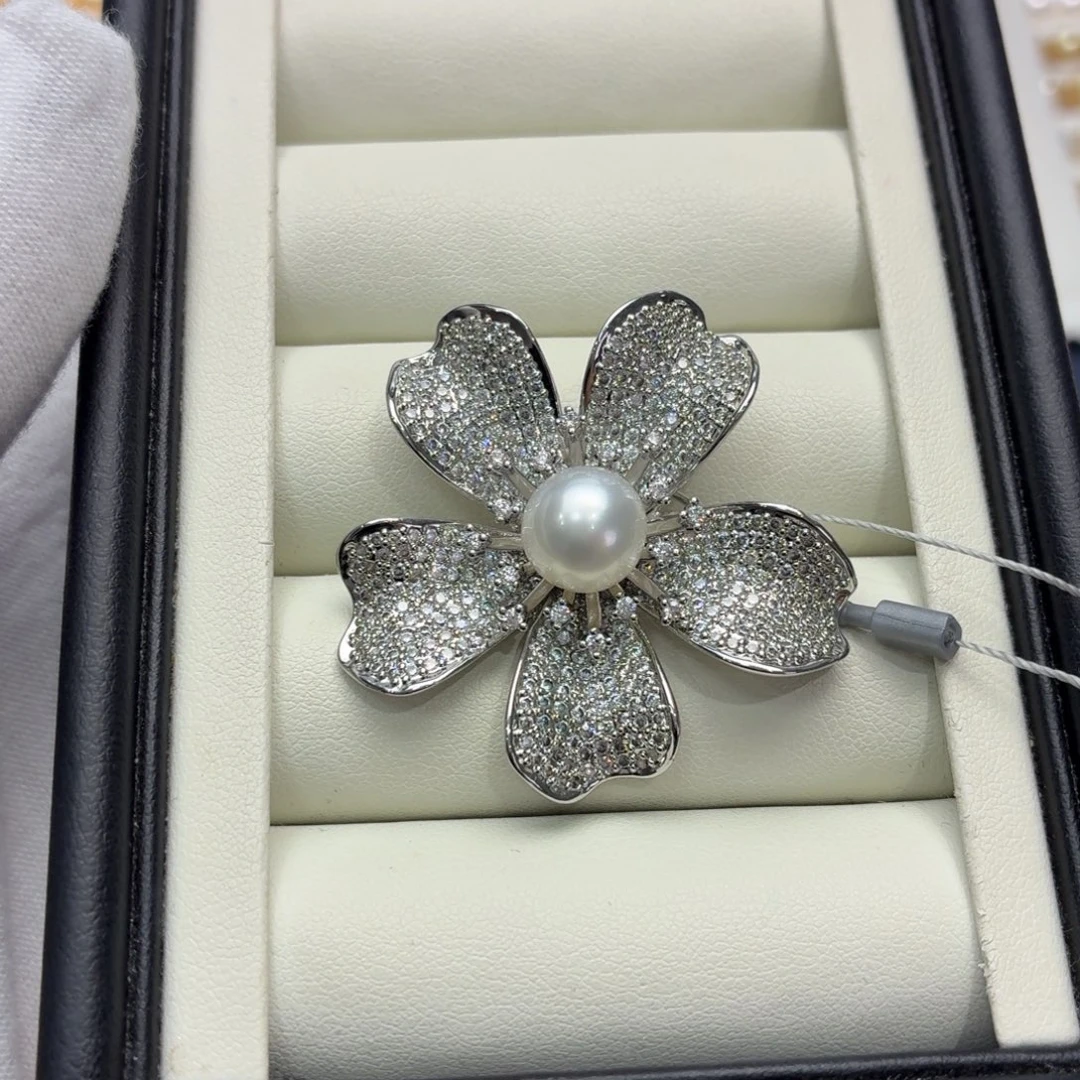 海水珍珠合金胸饰9-10