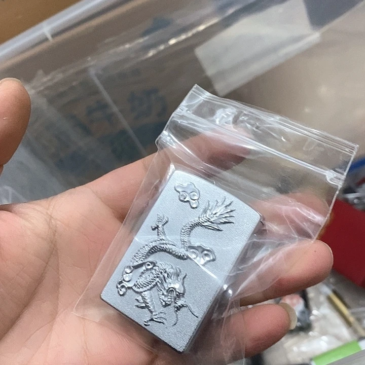 独***事充气打火机充气打火机