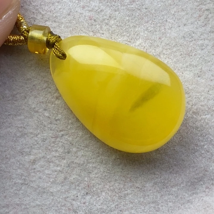 二***姐蜜蜡未镶嵌裸石微瑕