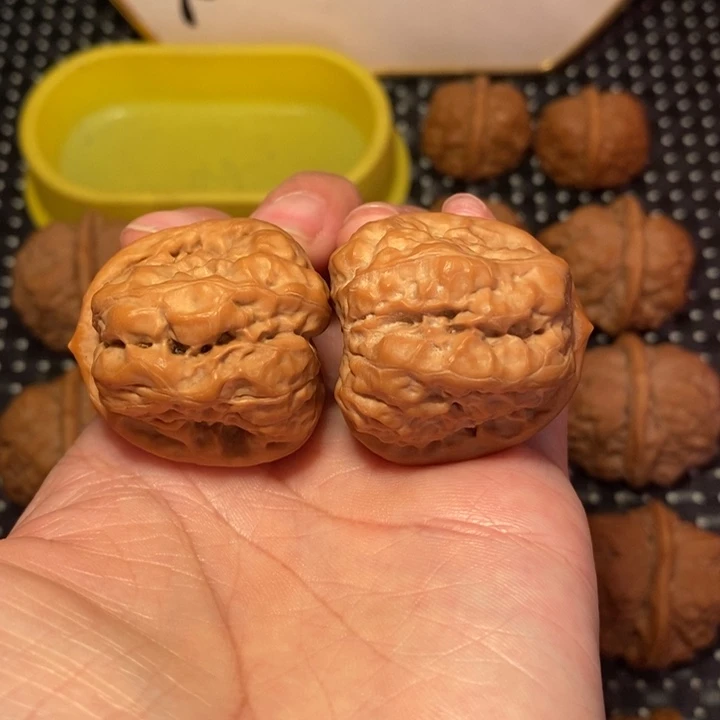 易***宁文玩核桃把件四开八腿蛙王