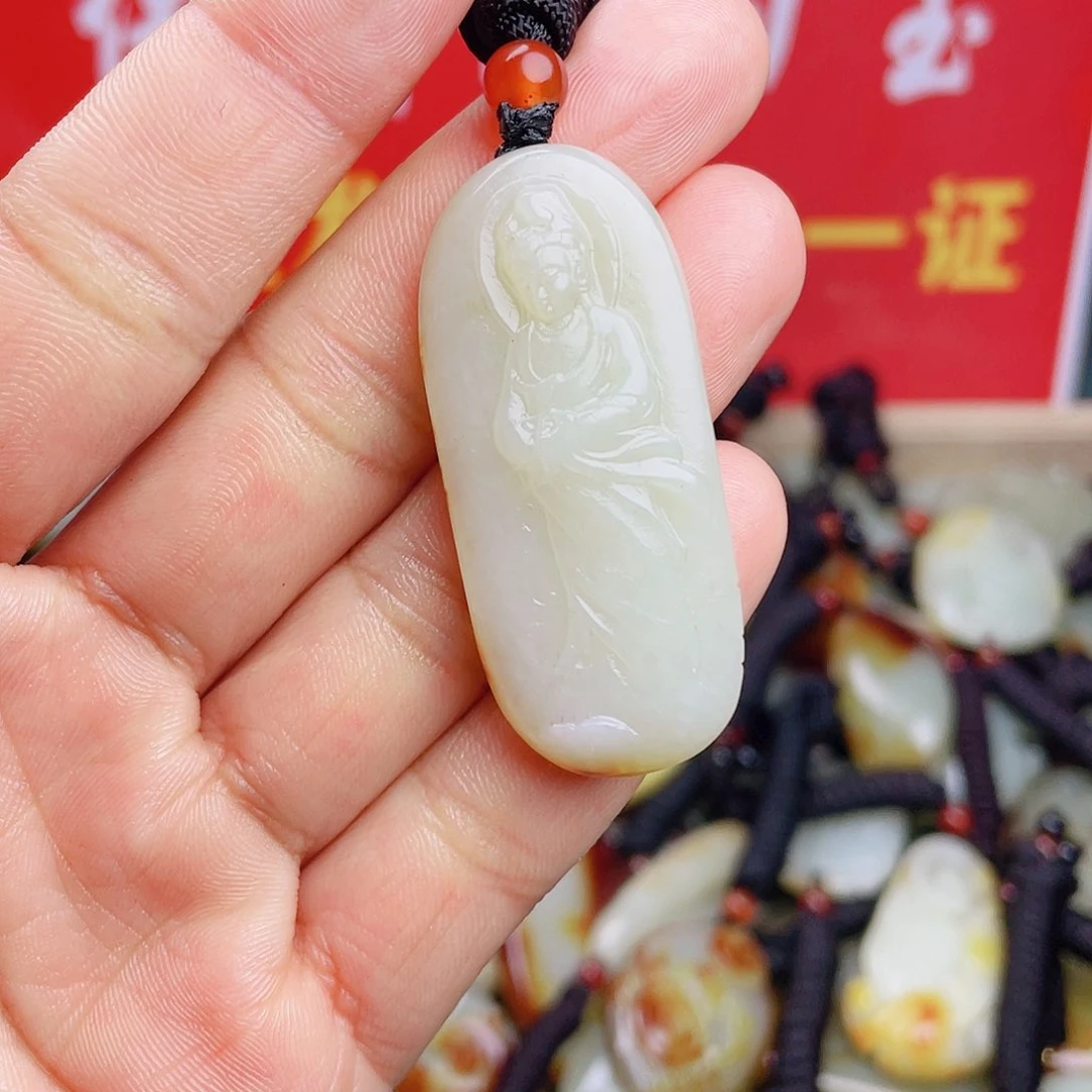 和田玉颈饰未镶嵌