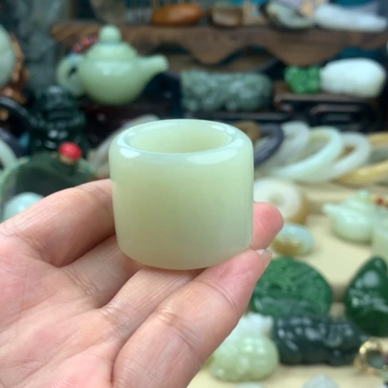 和田玉扳指未镶嵌