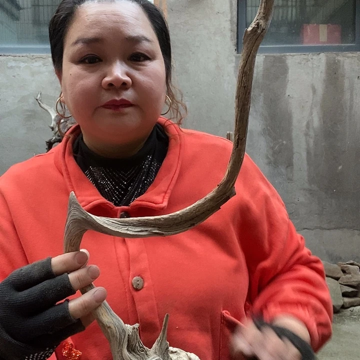 中***学木头工艺品摆件家居用品