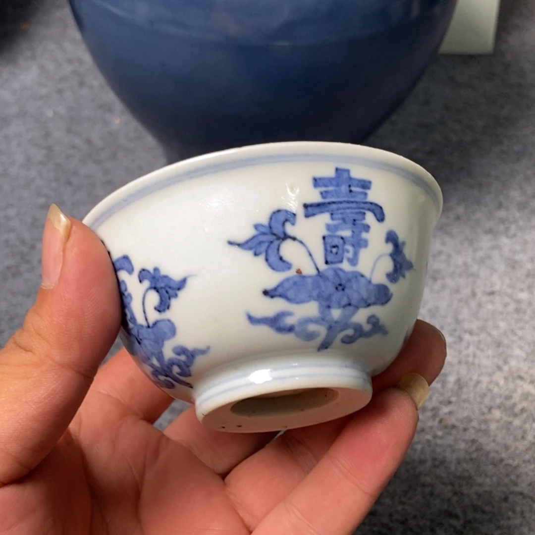 南***烟摆件陶瓷工艺美术精品展览