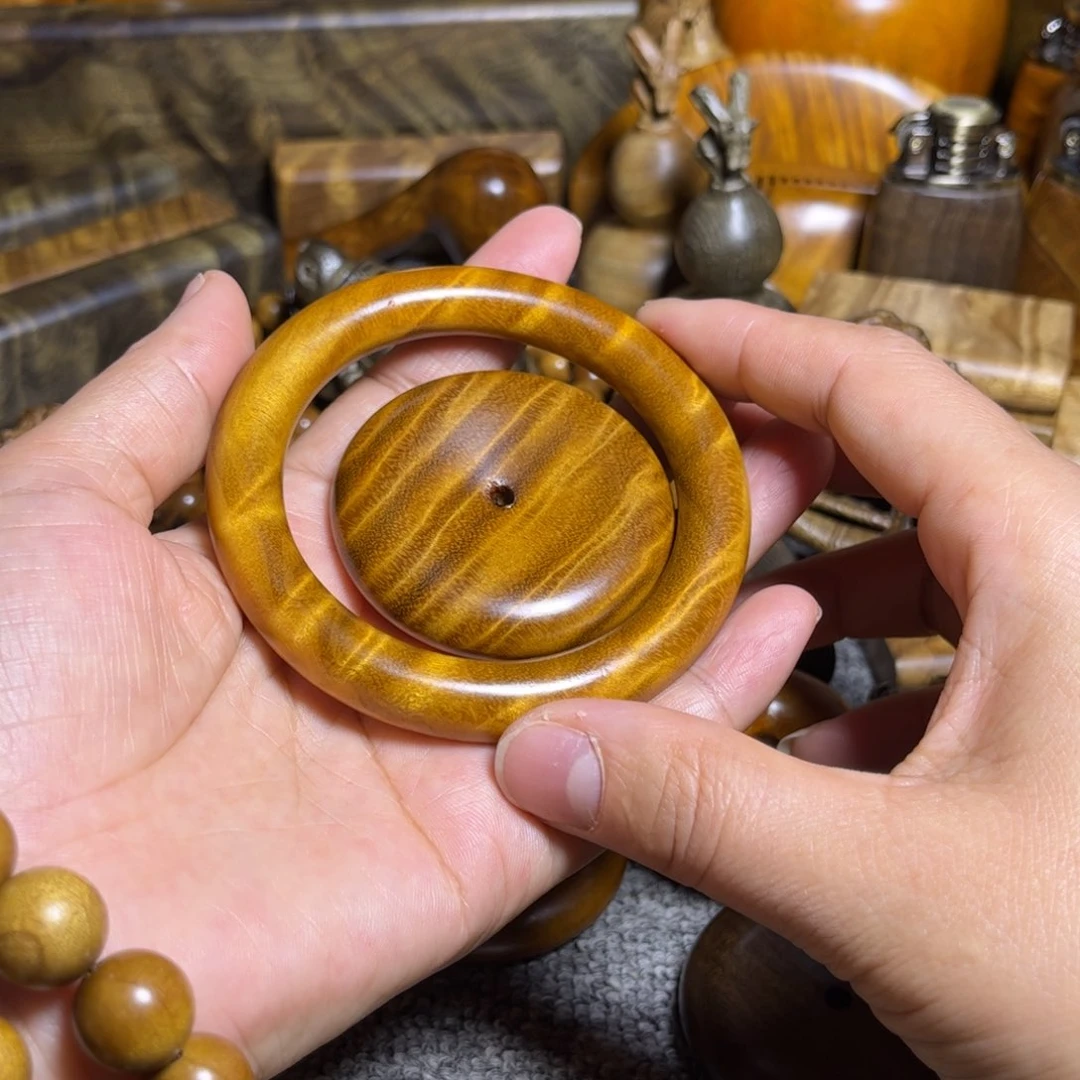 金丝楠平安扣手镯