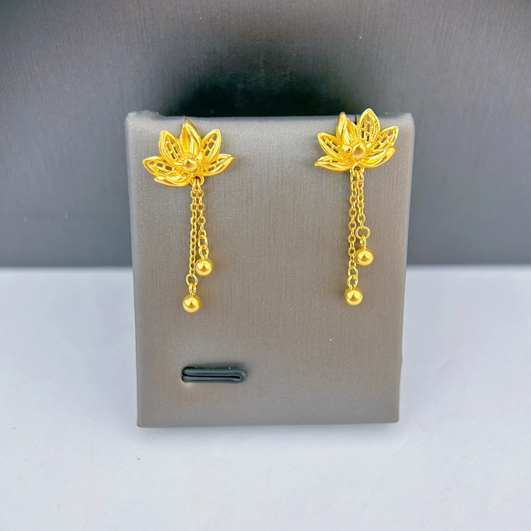 水贝黄金5G莲花B款直针大版耳钉【不支持7天无理由退换货】