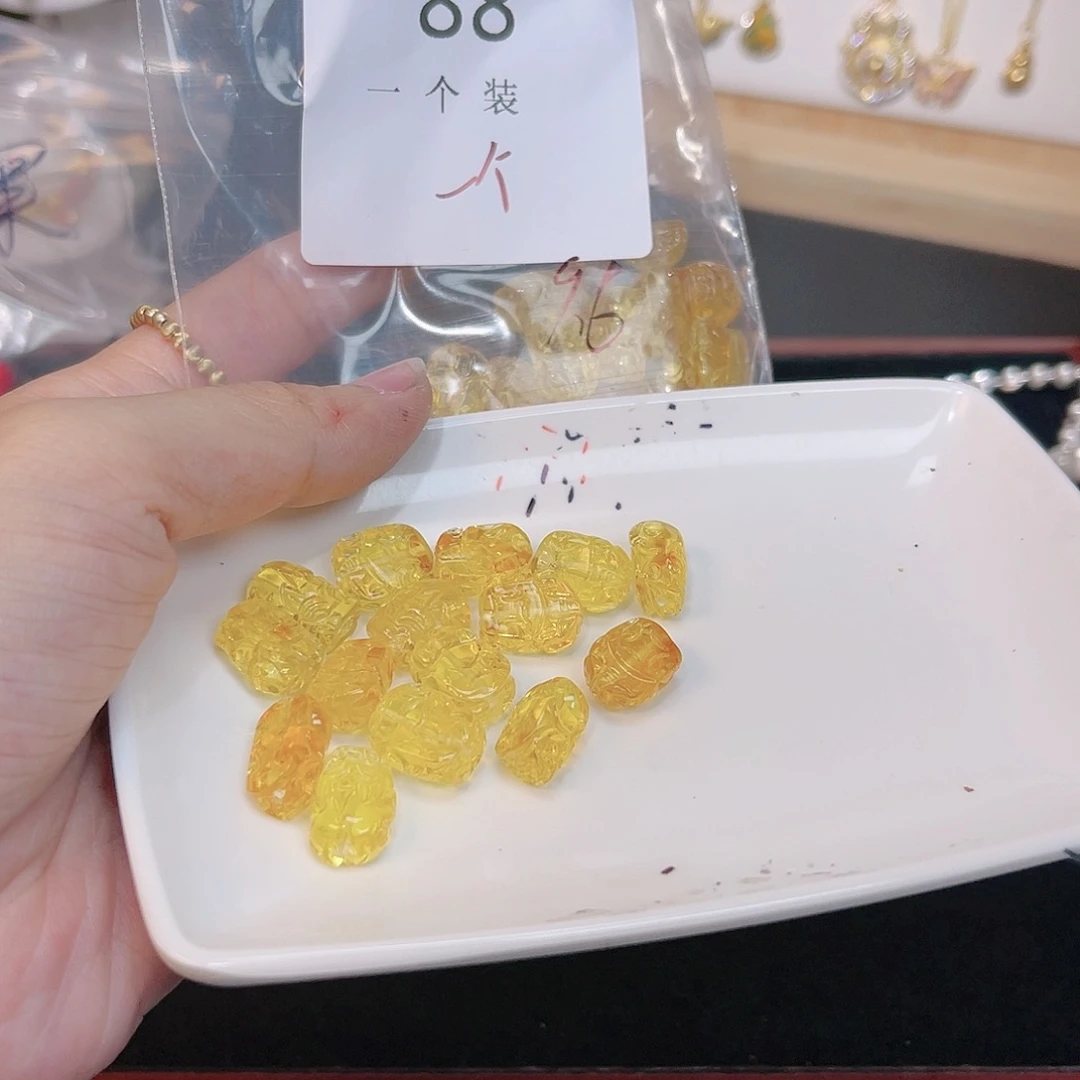 金珀珠宝奇石未镶嵌88