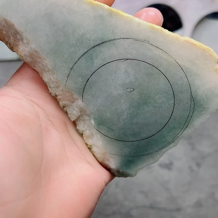 用***9颈饰未镶嵌翡翠纯天然缅甸翡翠
