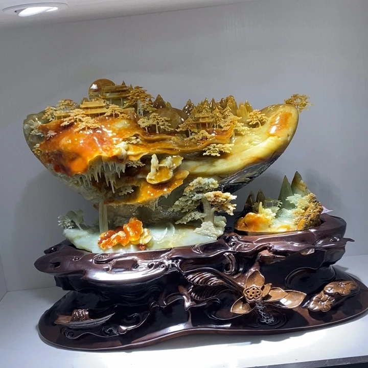 蛇纹石玉（覆膜）未镶嵌珠宝奇石