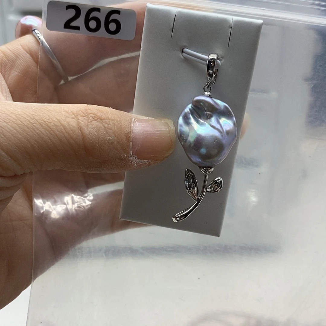 颈饰合金淡水珍珠