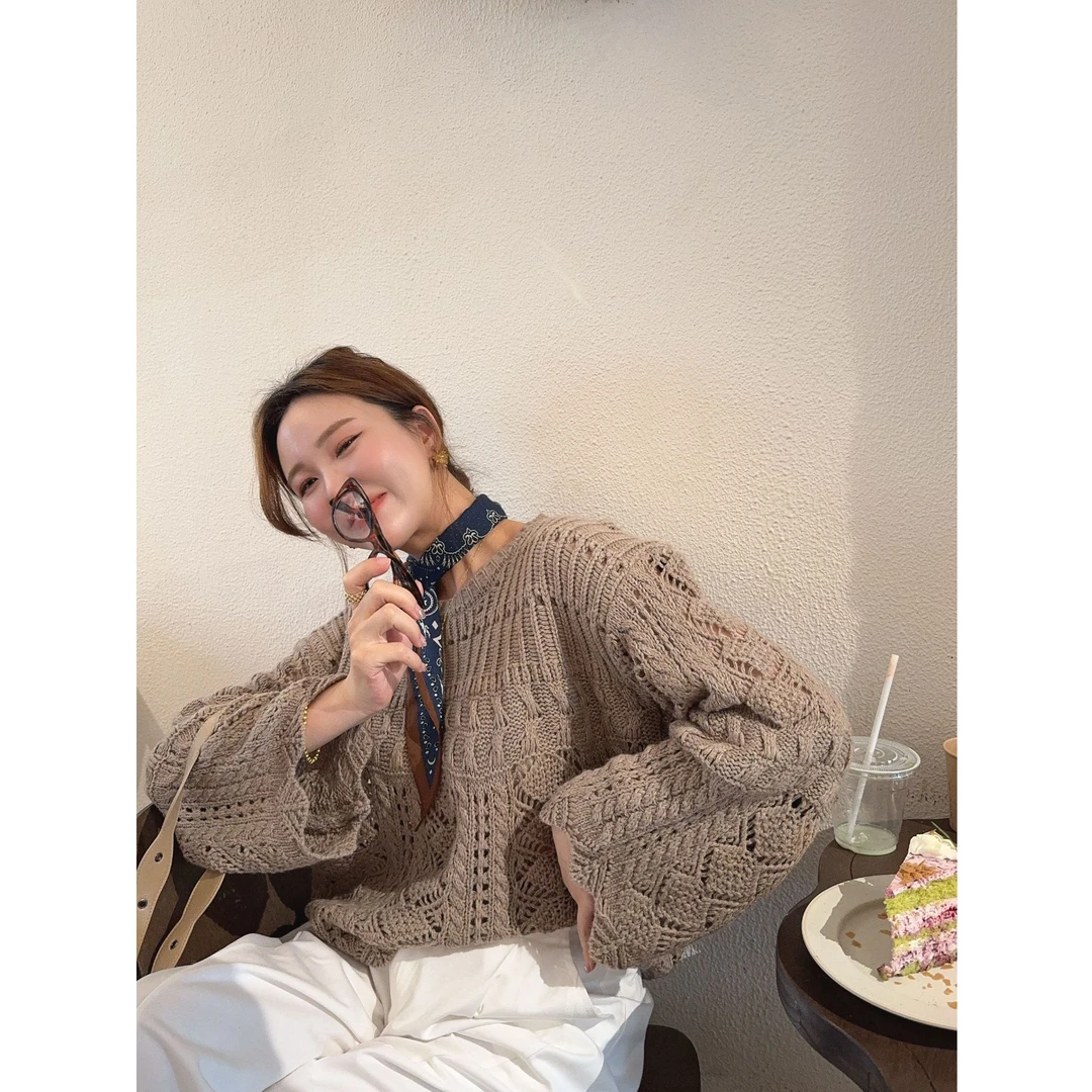 智英欧尼 慵懒风毛衣~【早秋复古宽松百搭温柔镂空长袖针织衫圆领】