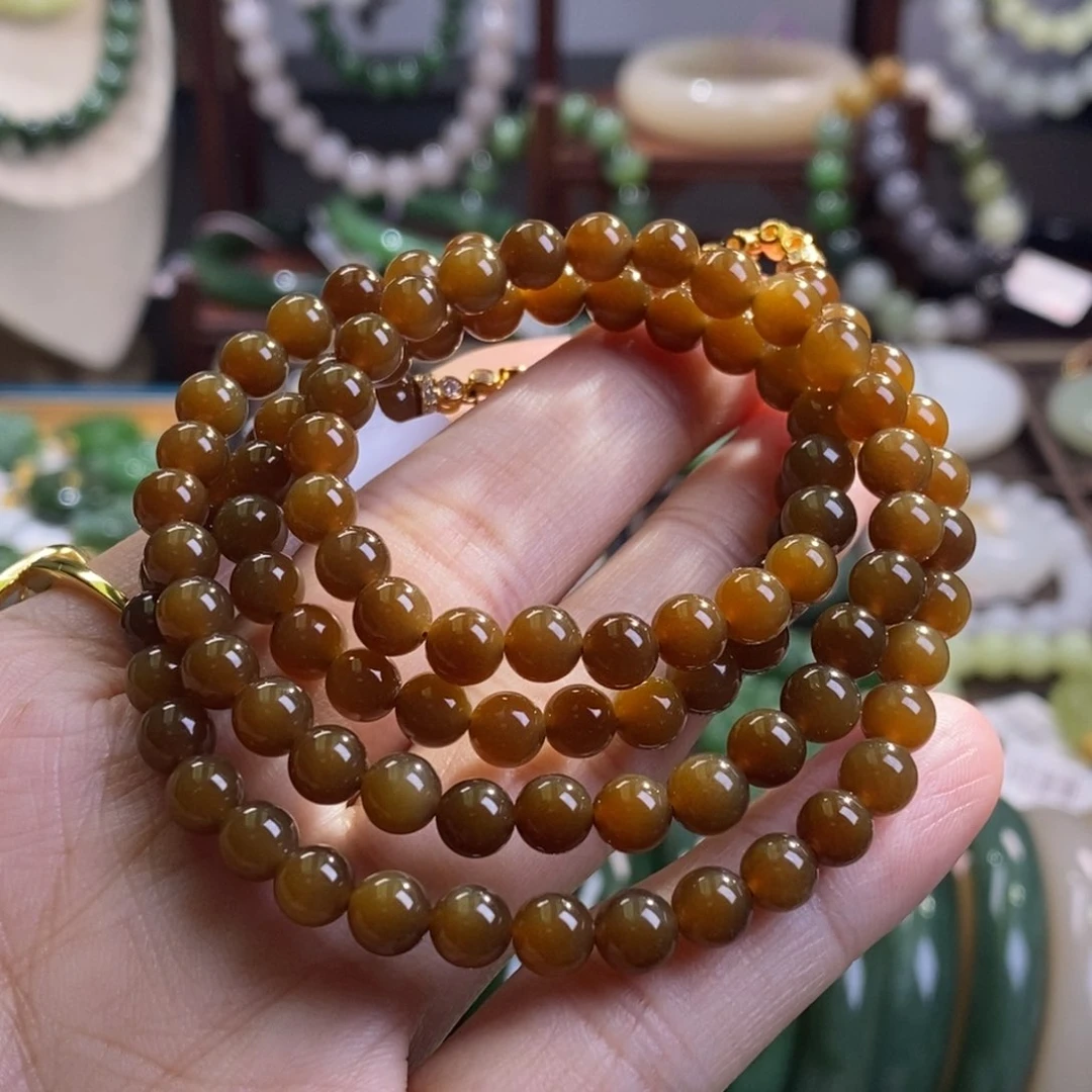 和田玉且末糖老红糖长链约6未镶嵌