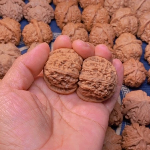 【闪购商品】吊坠文玩核桃叫**李白狮子40