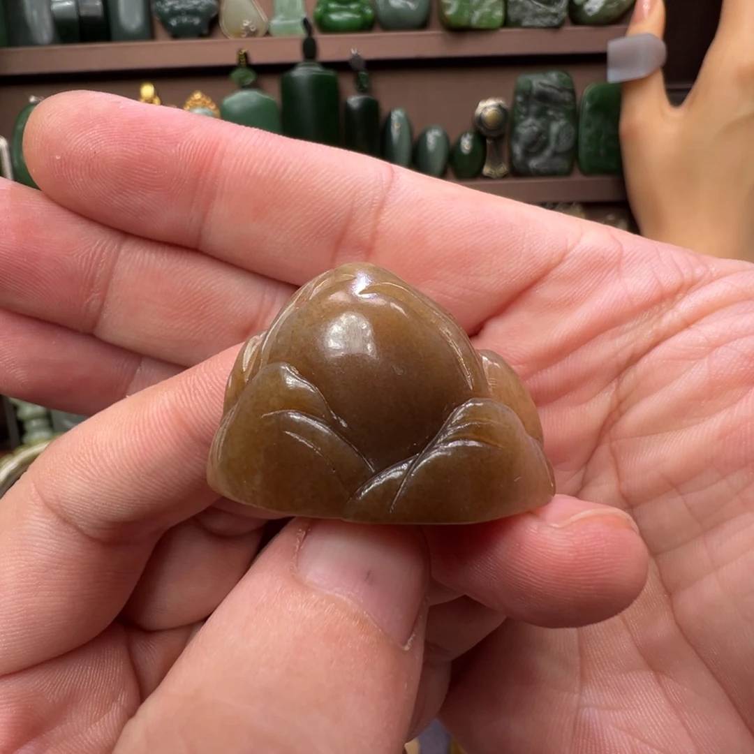 和田玉未镶嵌颈饰新疆且末红糖微软棉微麻糖有靠山16.8g