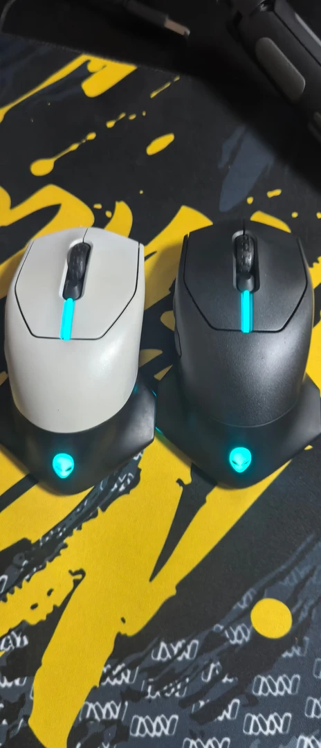 9新 ALIENWARE/外星人 9新福袋专属外星鼠标顺丰包邮续航灯效游戏