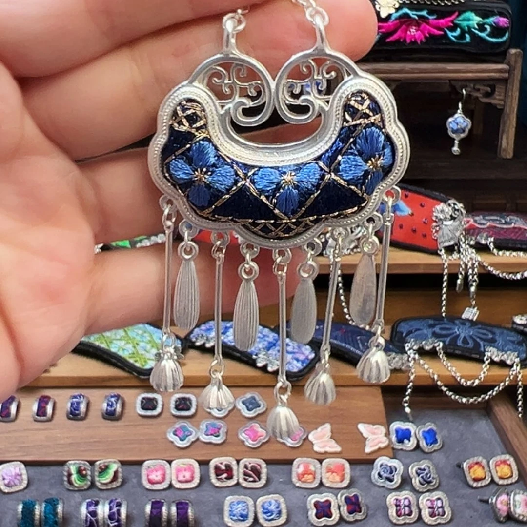 织绣手工刺绣工艺品