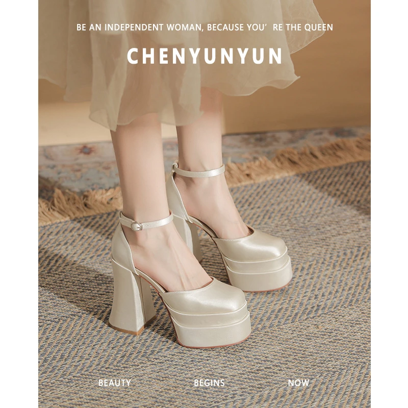 不累脚主婚纱婚鞋神器新款小个子粗跟防水台高跟鞋主持演出宴会鞋