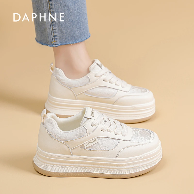 达芙妮国风真皮小白鞋女2026夏季新款国风提花时尚百搭厚底板鞋