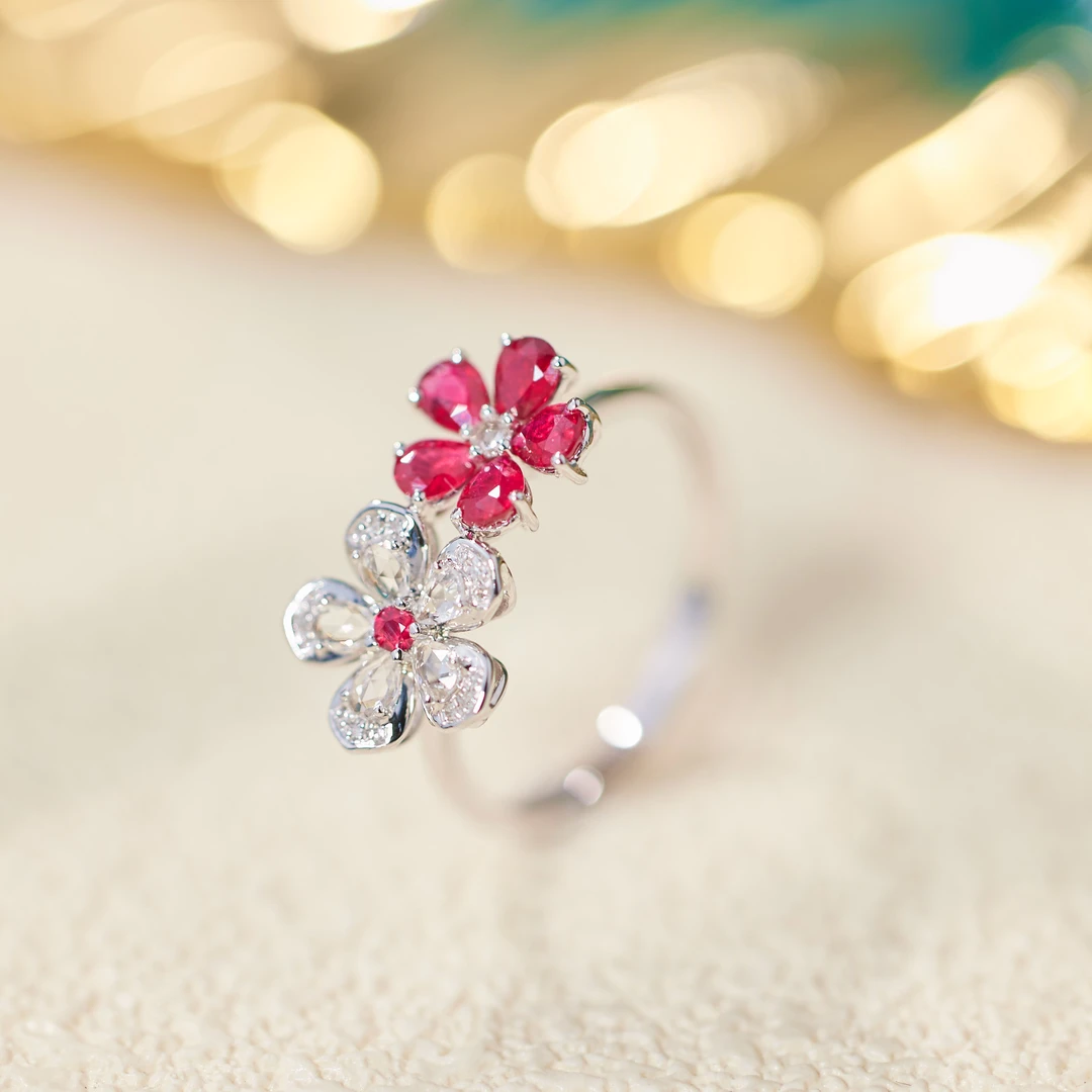 玉峰珠宝【安娜】红宝石戒指18K金勿忘我【U7931】多样性发一