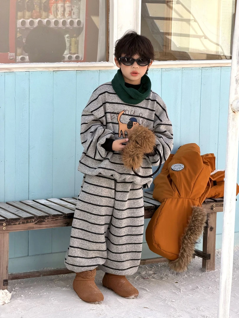 LY【冬季日韩风】男女童ins风时尚百搭加绒磨毛卡通条纹印花套装