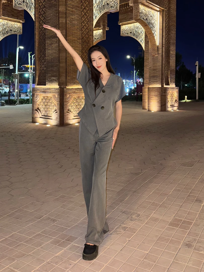 显瘦气质高腰双排扣短袖西装马甲+垂坠感阔腿长裤套装夏季休闲