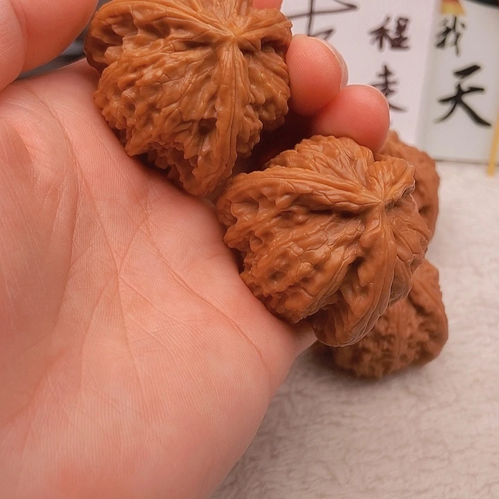 吊坠文玩核桃夏**.三棱