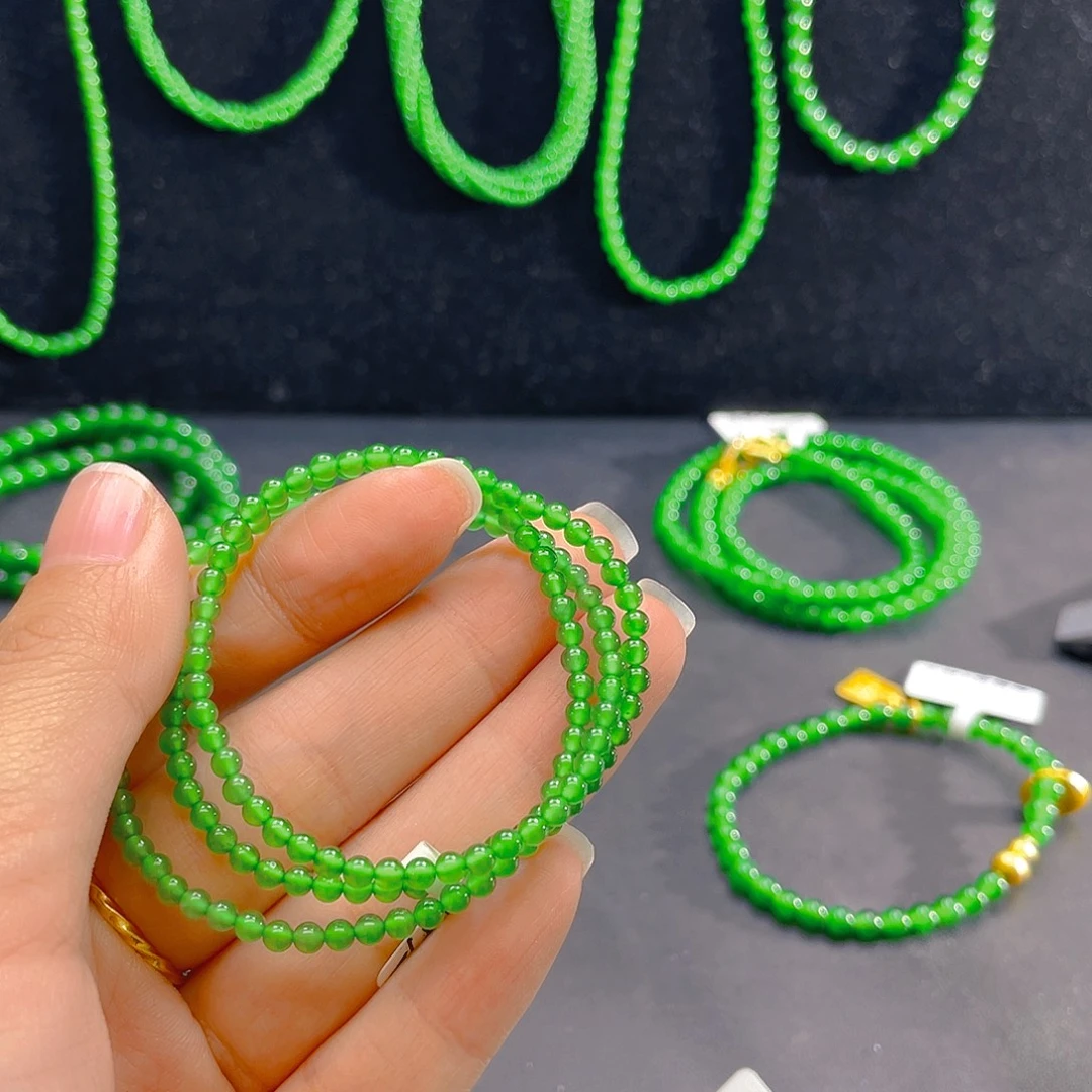 翡翠未镶嵌颈饰