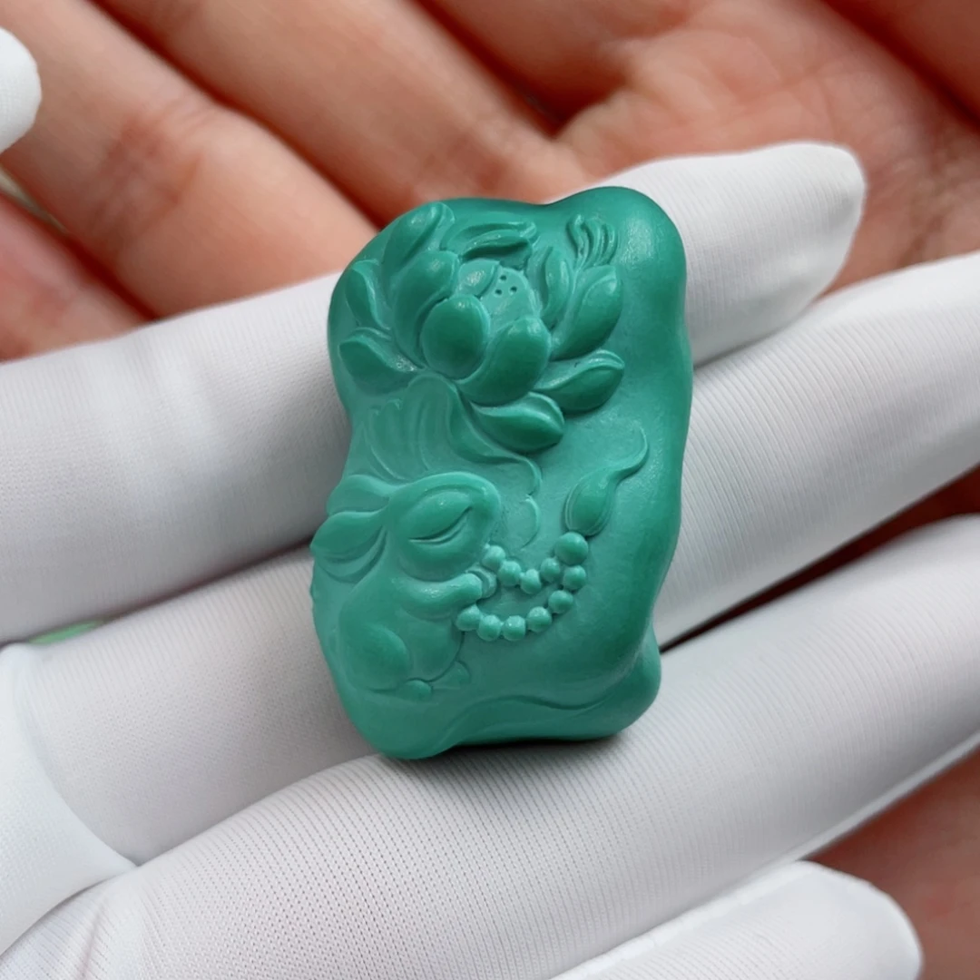 绿松石未镶嵌珠宝奇石